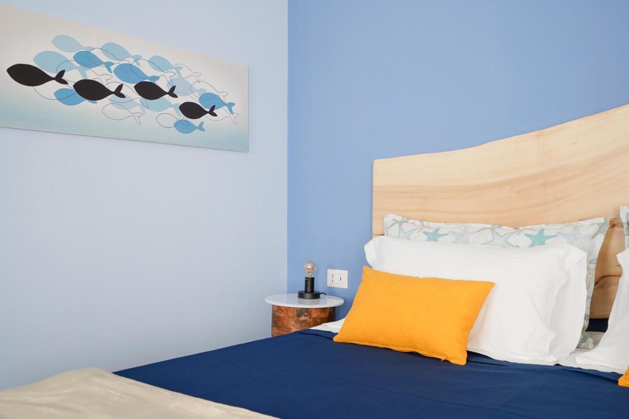 Mediterranea Apartment- Central Station - Free Wifi&Netflix Bari Exterior photo