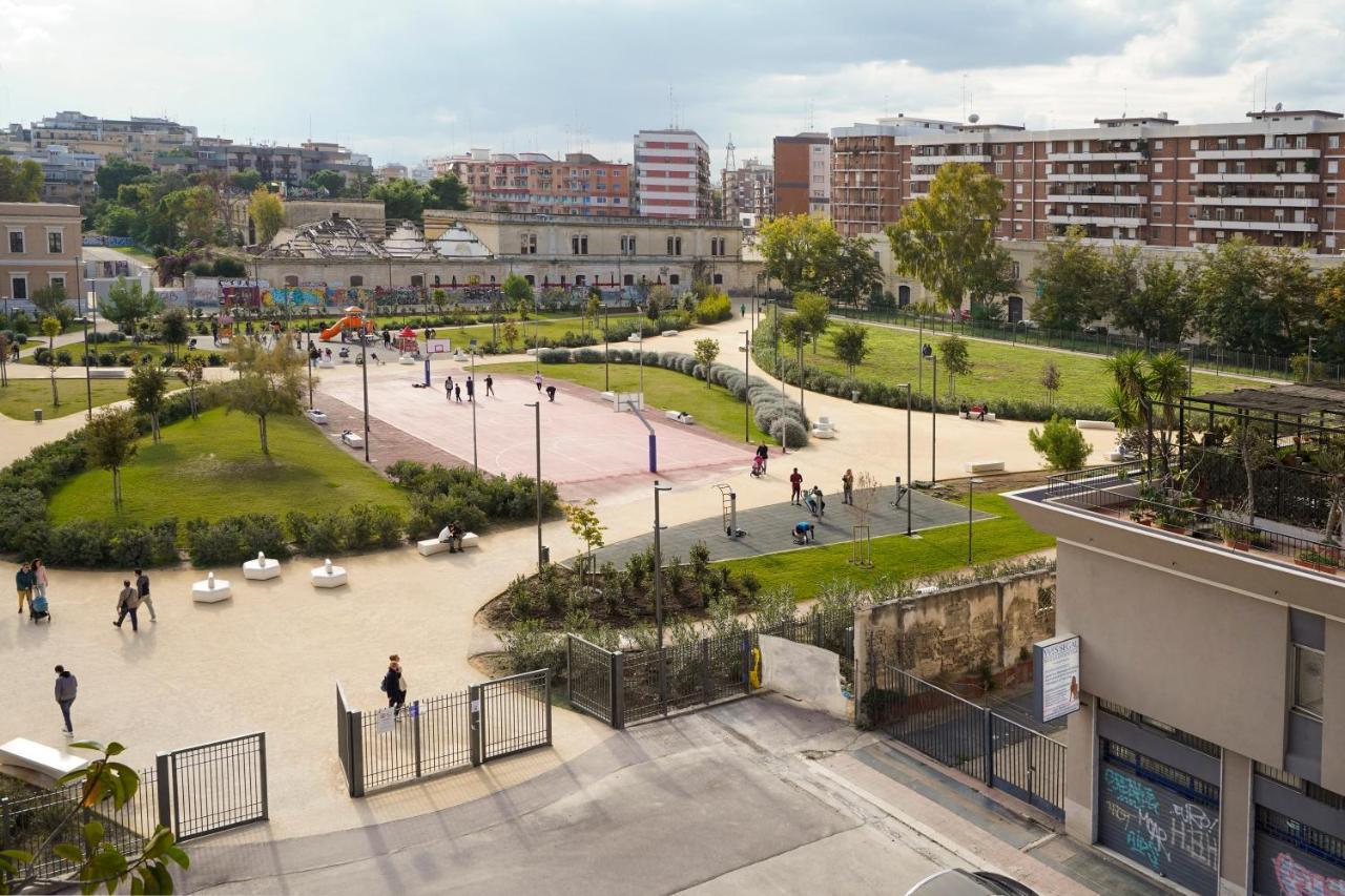 Mediterranea Apartment- Central Station - Free Wifi&Netflix Bari Exterior photo