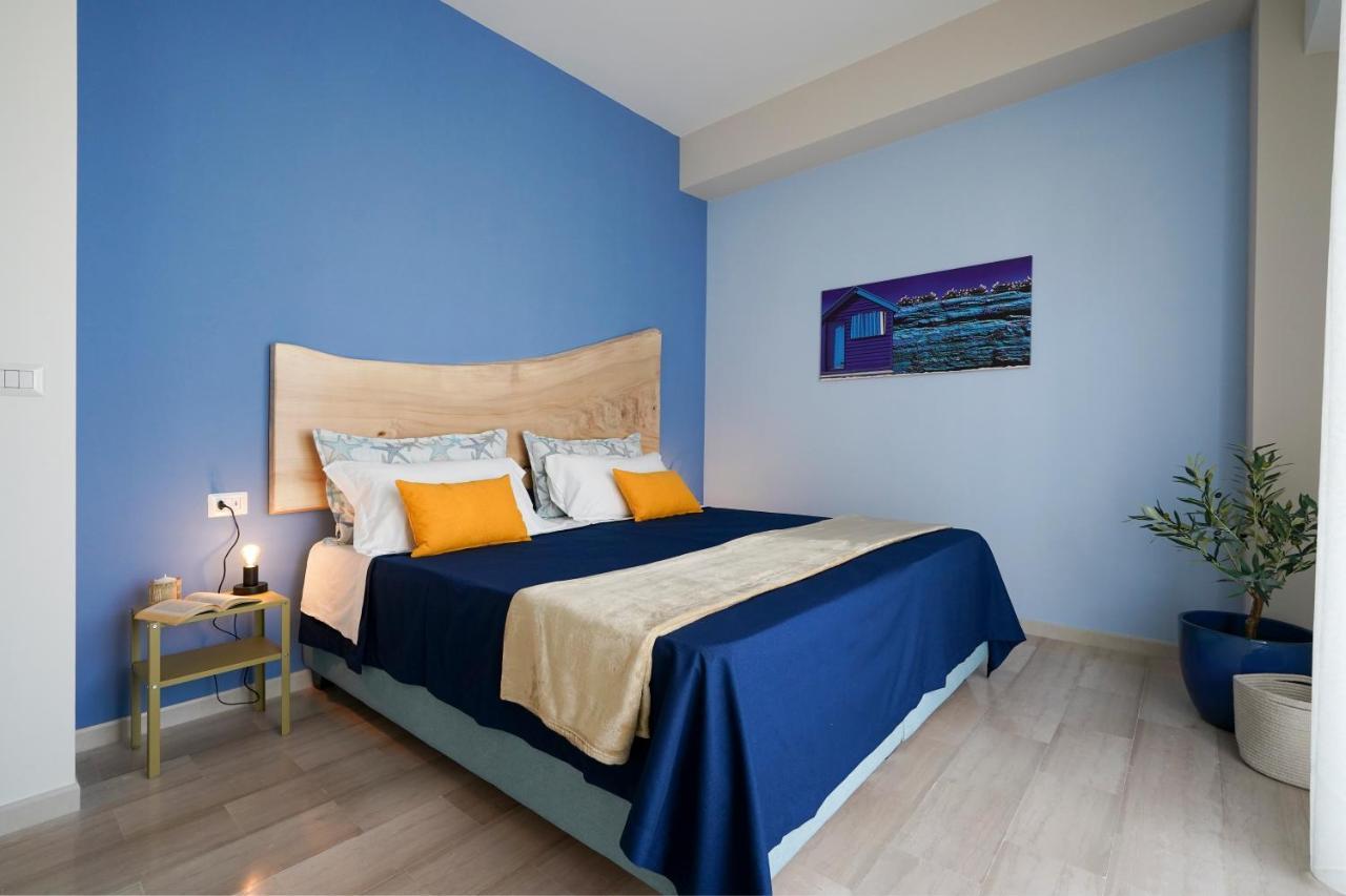Mediterranea Apartment- Central Station - Free Wifi&Netflix Bari Exterior photo